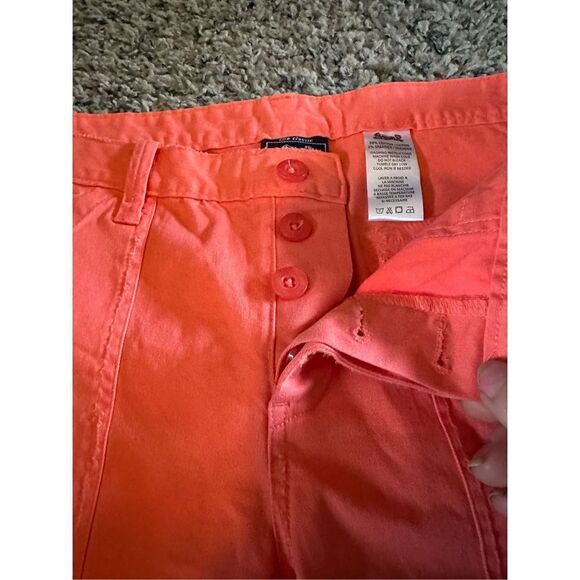 Le Tigre salmon, colored shorts, size 6 brand new - Picture 9 of 9